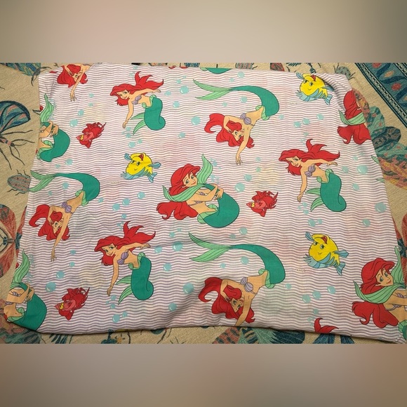 Disney Ariel and Flounder Bedding Sheet Full Fitted Sheet - Picture 1 of 4